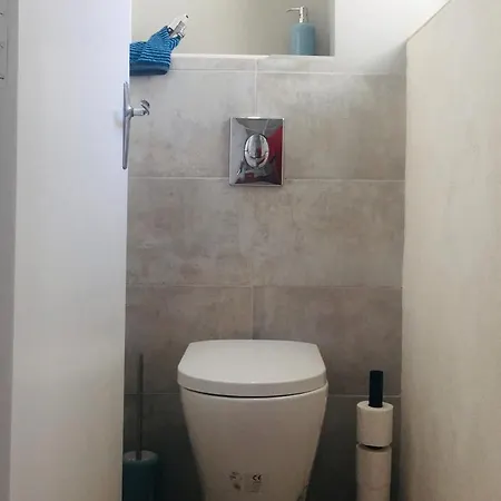 Maison Le 139 *