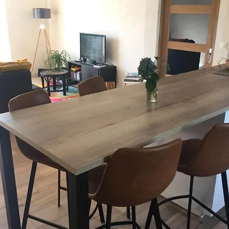 Maison Le 139 *